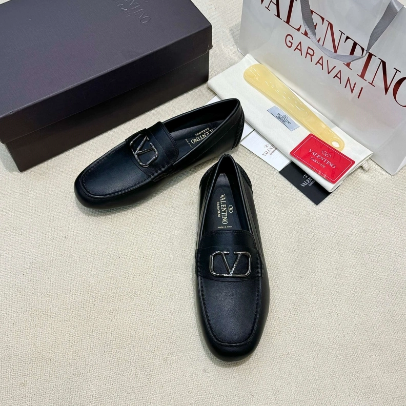 GoAnywhere Vxlxntino Leather Shoes 229200