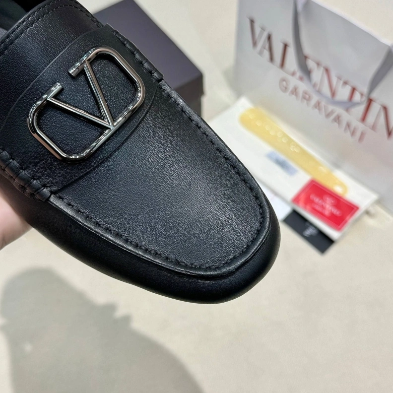 GoAnywhere Vxlxntino Leather Shoes 229200