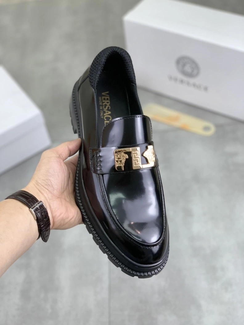 Comfortable Gxvxnchy Sneakers 152263
