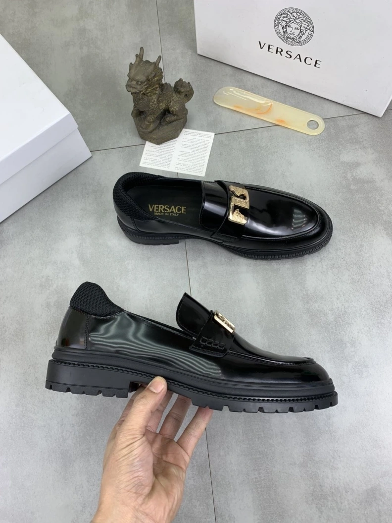 Comfortable Gxvxnchy Sneakers 152263