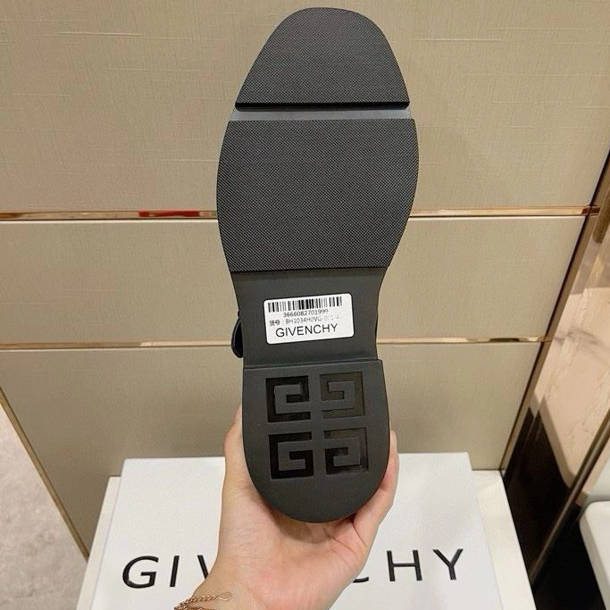 BestValue Gxvxnchy Sneakers 152262