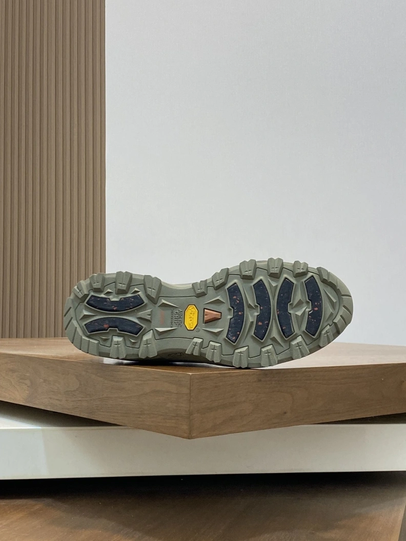 Elegant Othxr Sneakers 210503