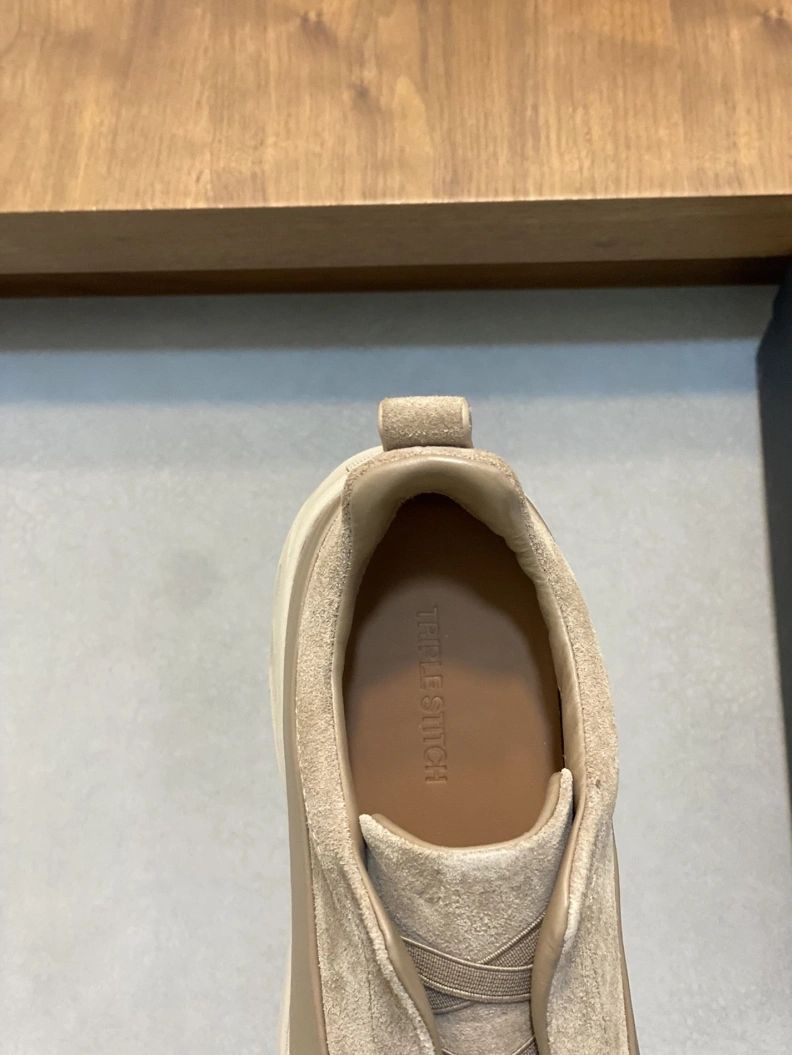Othxr Sneakers EyeCatching 210505