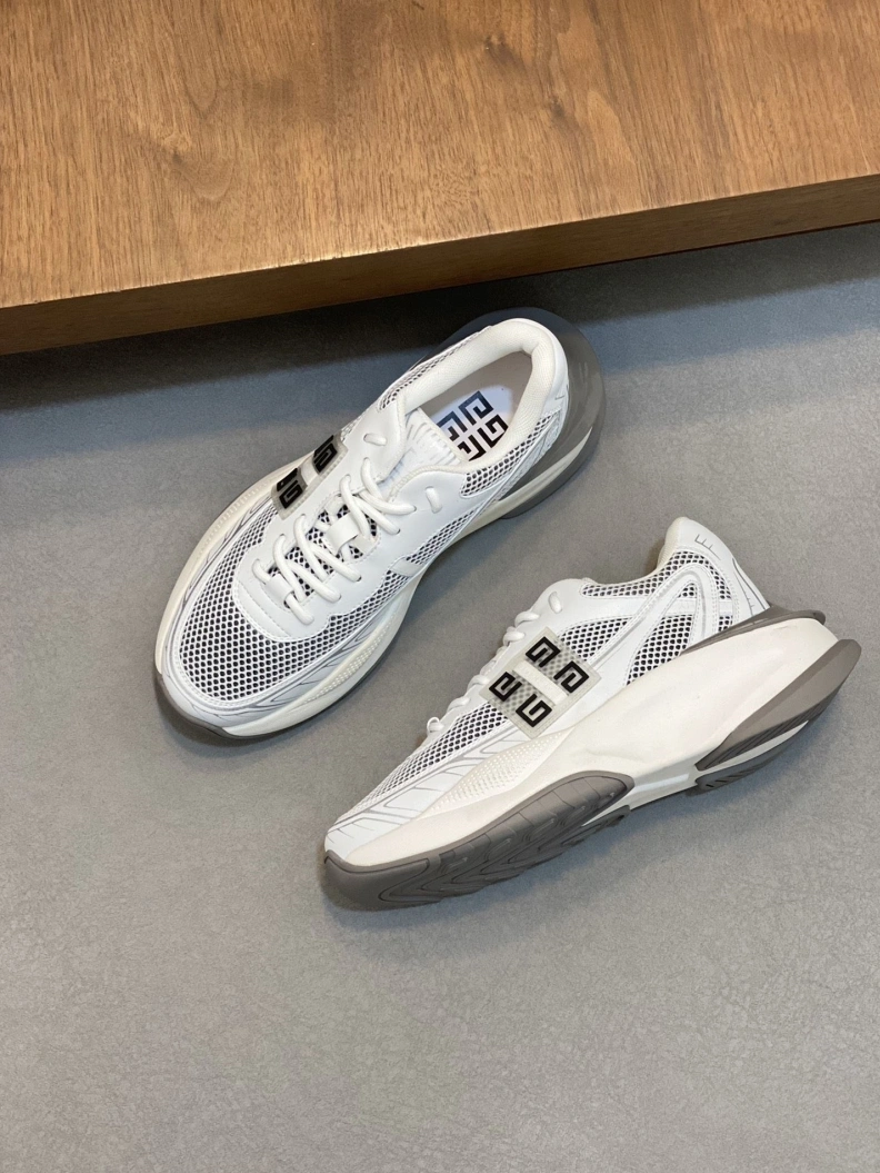 Gxvxnchy Sneakers Durable 152258