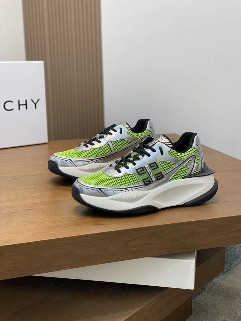 Gxvxnchy Sneakers TopPick 152257