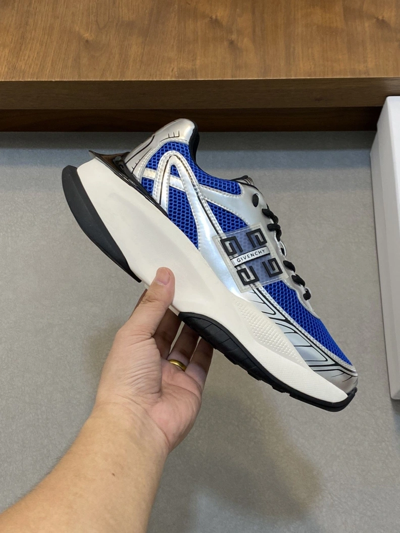 Gxvxnchy Sneakers Fashionable 152255