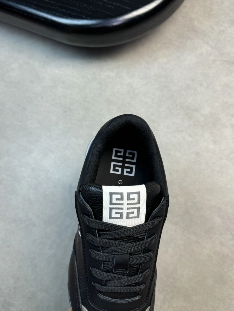 ModernLook Gxvxnchy Sneakers 152254
