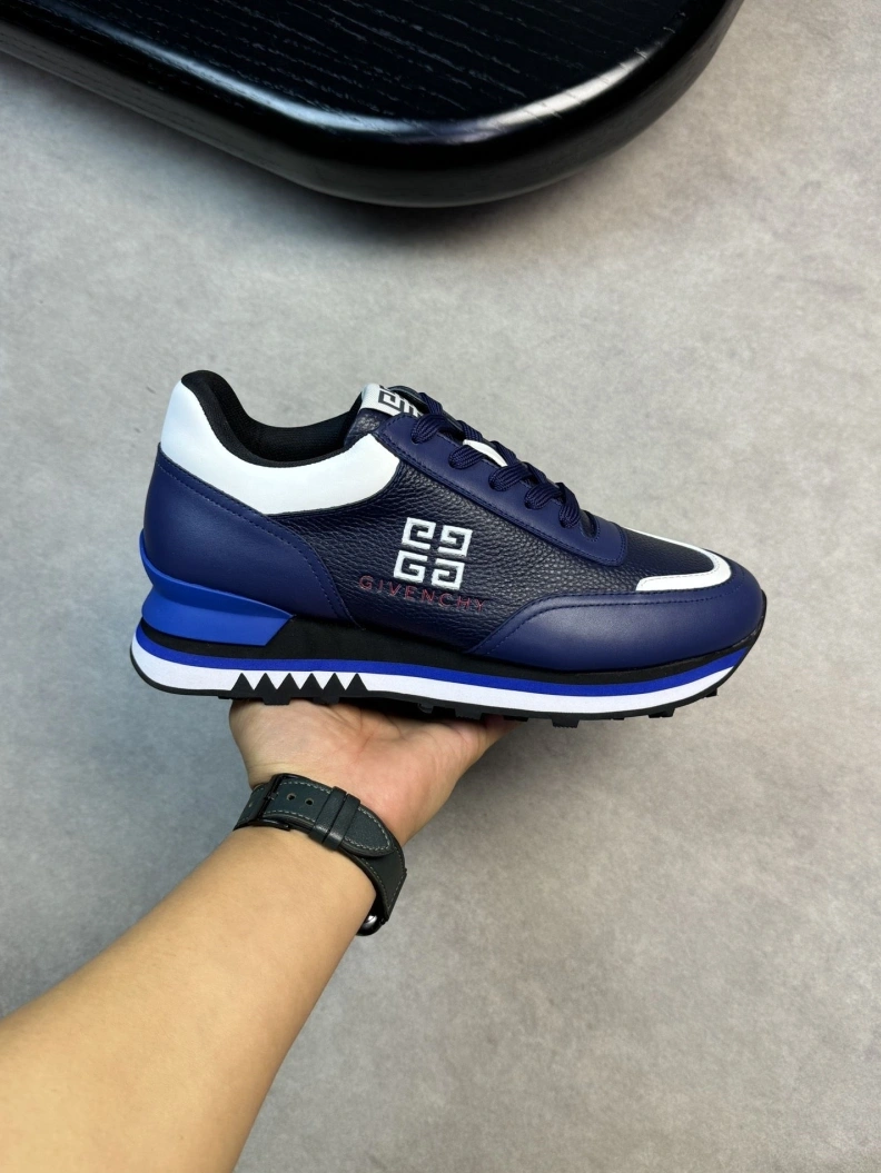 Breathable Gxvxnchy Sneakers 152253
