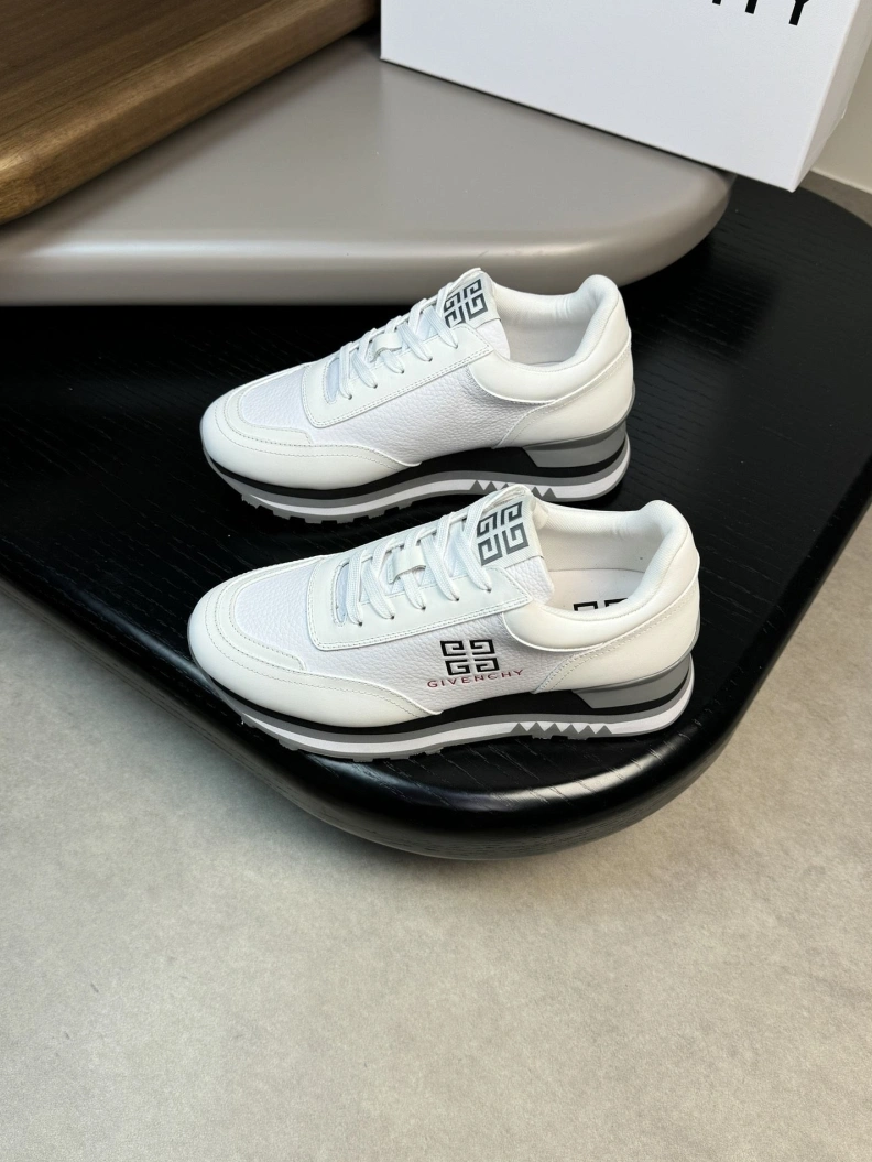Gxvxnchy Sneakers Practical 152251