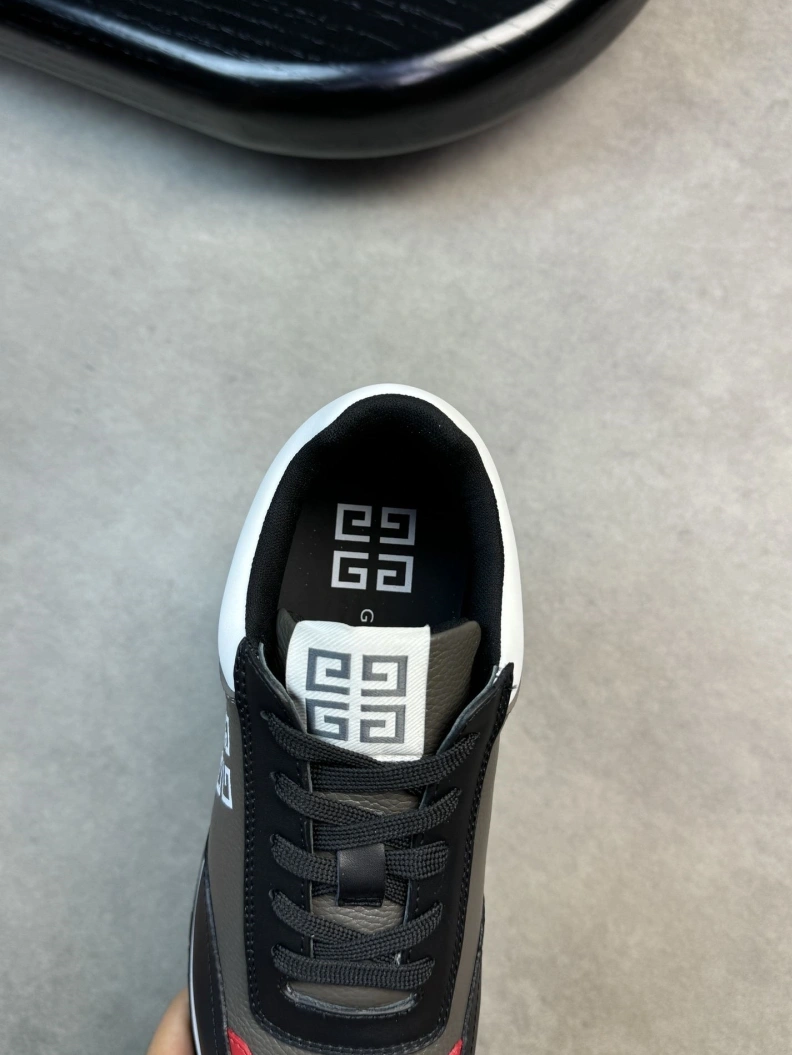 ModernLook Gxvxnchy Sneakers 152250