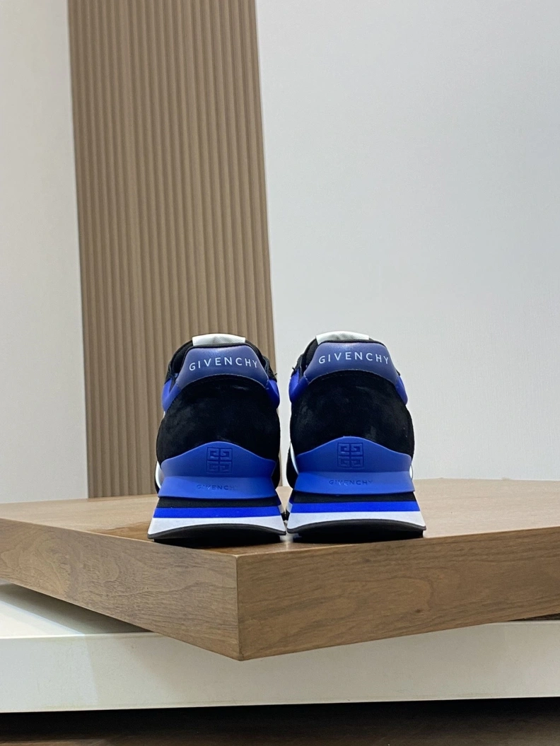 Gxvxnchy Sneakers Affordable 152241