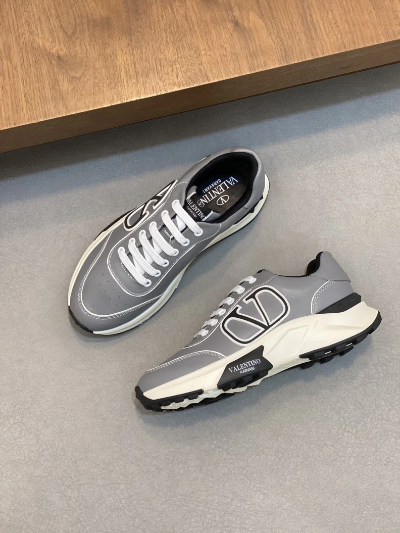 Soft Vxlxntino Sneakers 229089