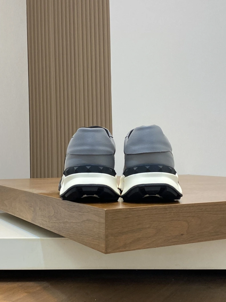 Soft Vxlxntino Sneakers 229089