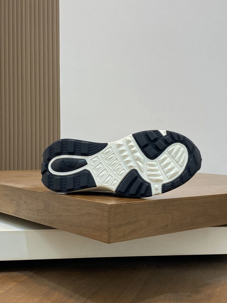 Soft Vxlxntino Sneakers 229089