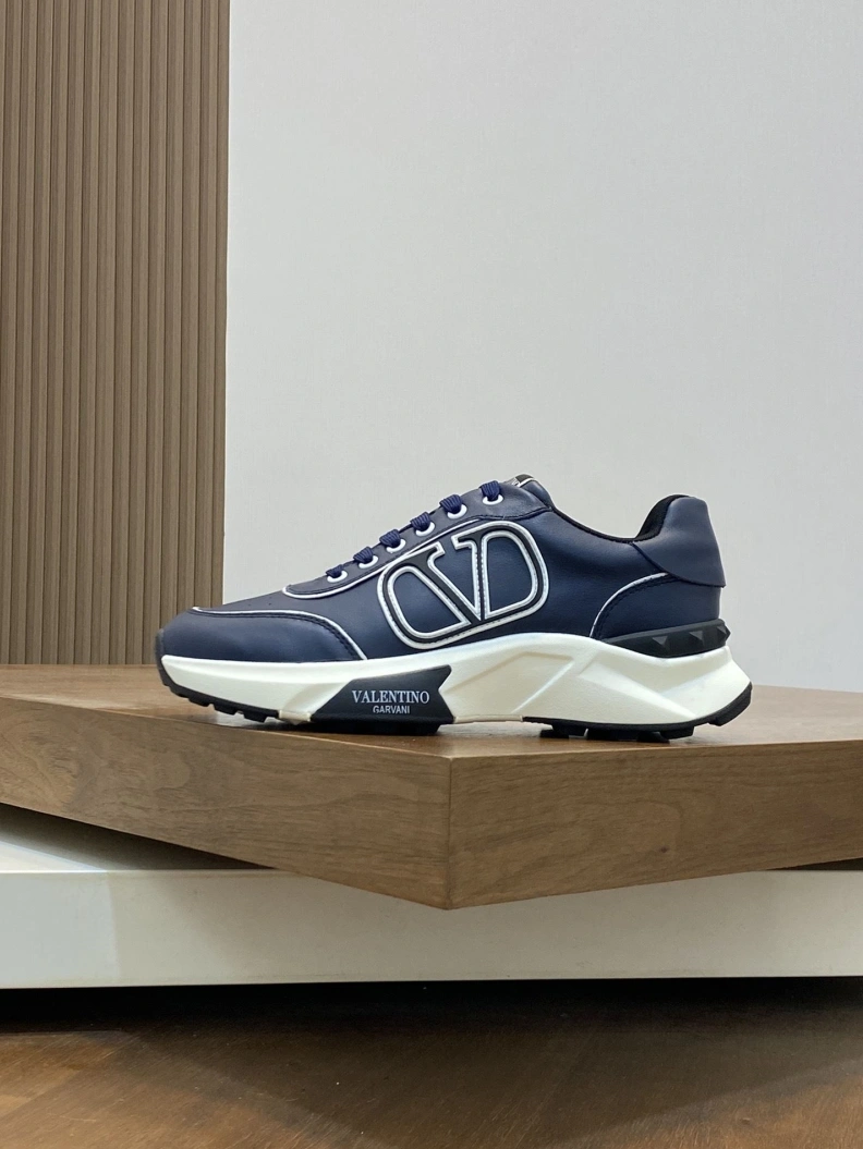 Comfortable Vxlxntino Sneakers 229085