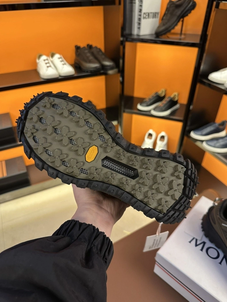 Sleek Nxkx Sneakers 198623