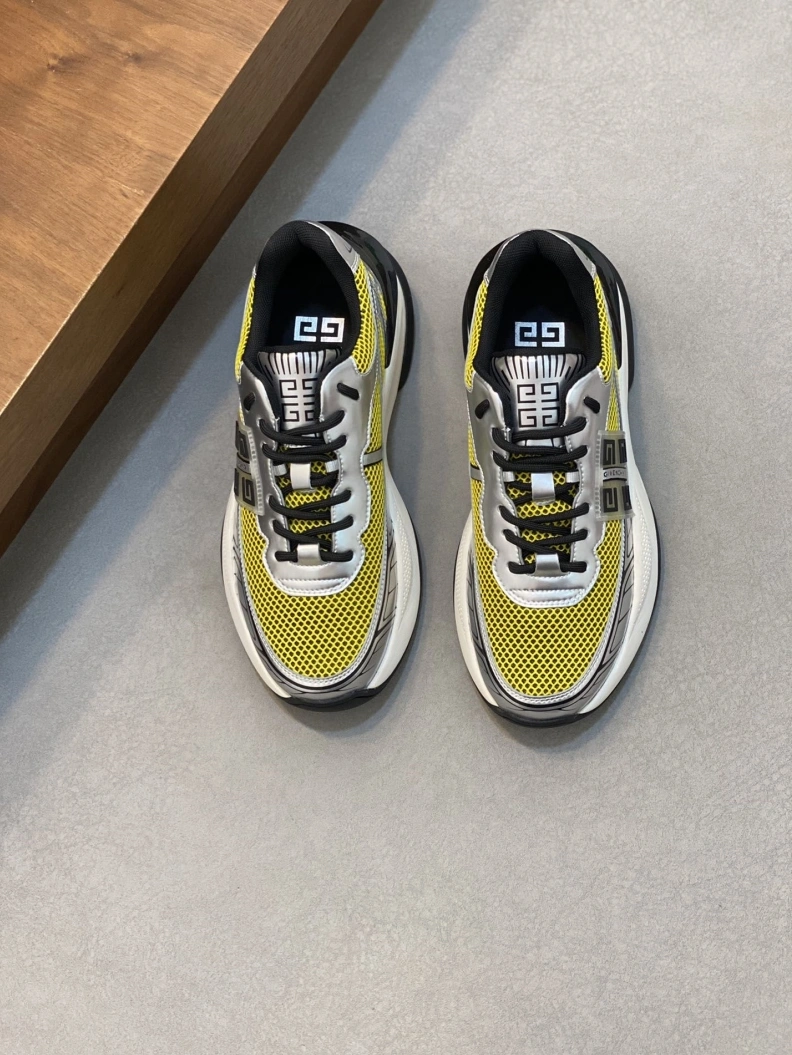 Gxvxnchy Sneakers SportInspired 152233