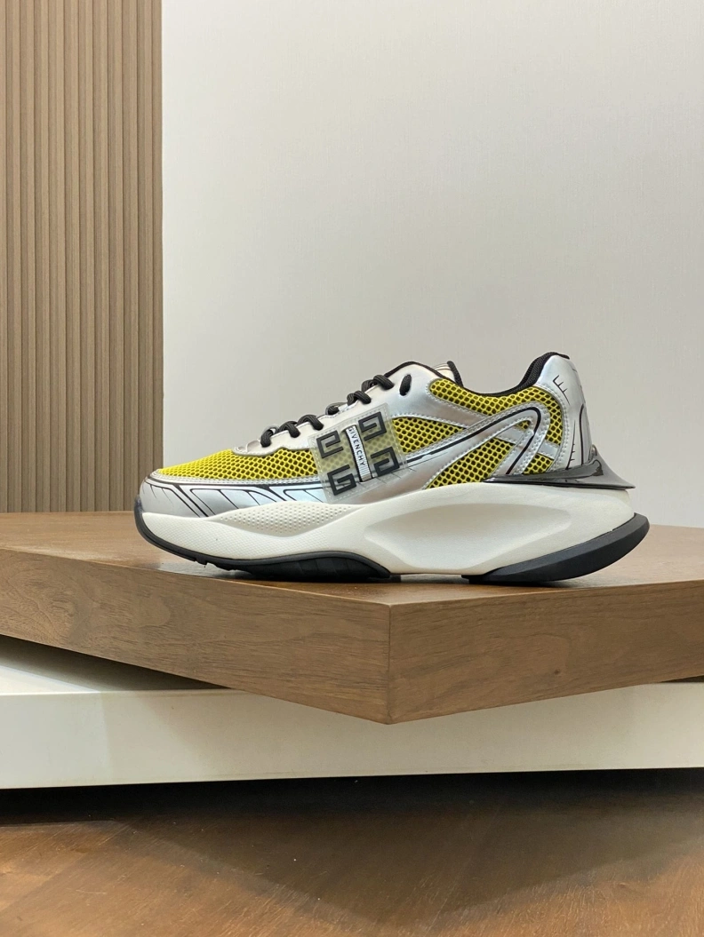 Gxvxnchy Sneakers SportInspired 152233