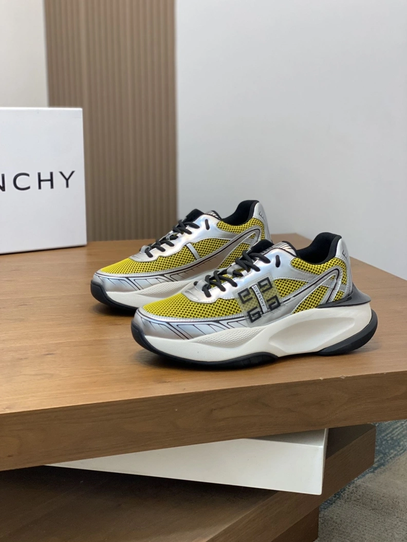 Gxvxnchy Sneakers SportInspired 152233