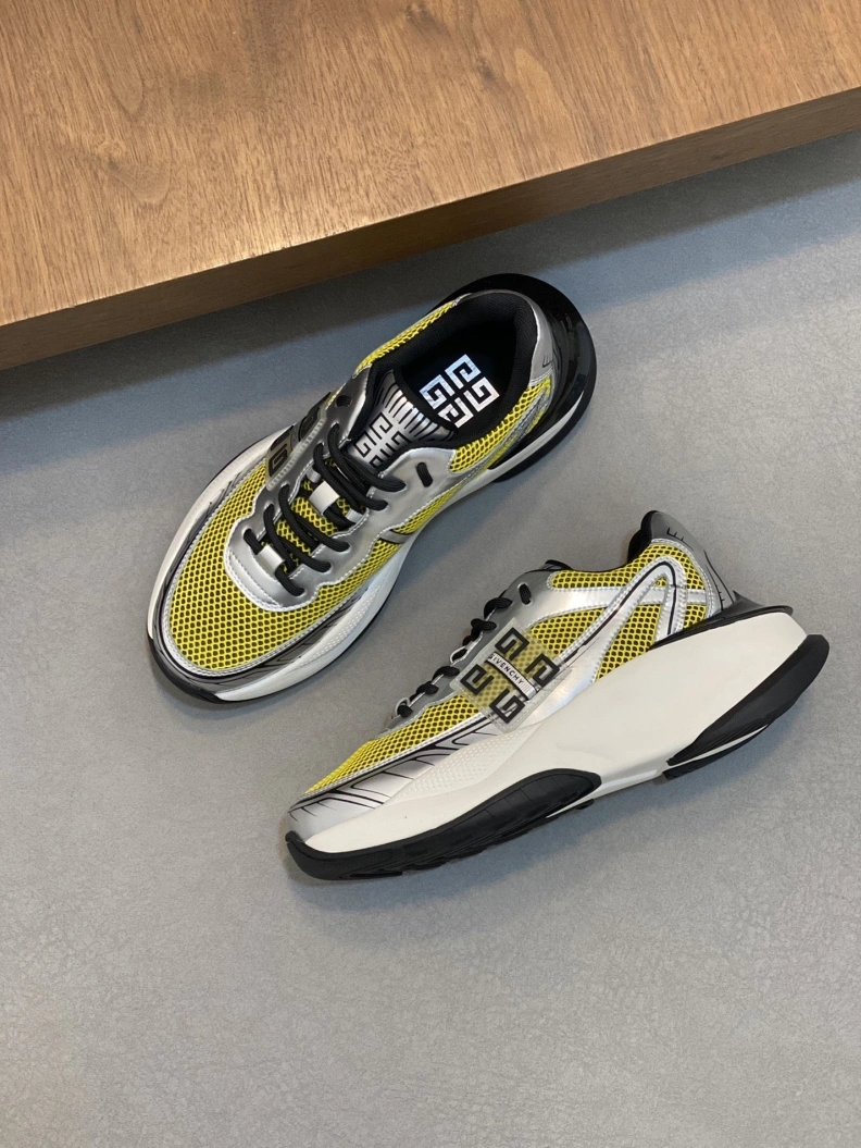Gxvxnchy Sneakers SportInspired 152233