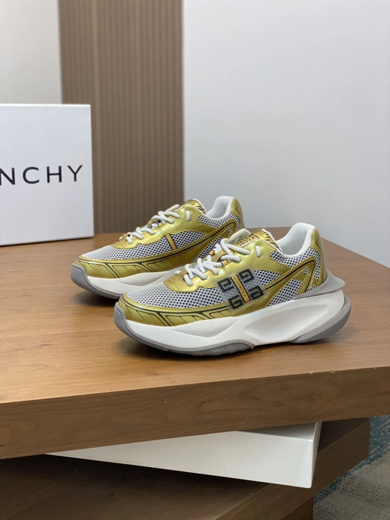Trendy Gxvxnchy Sneakers 152239