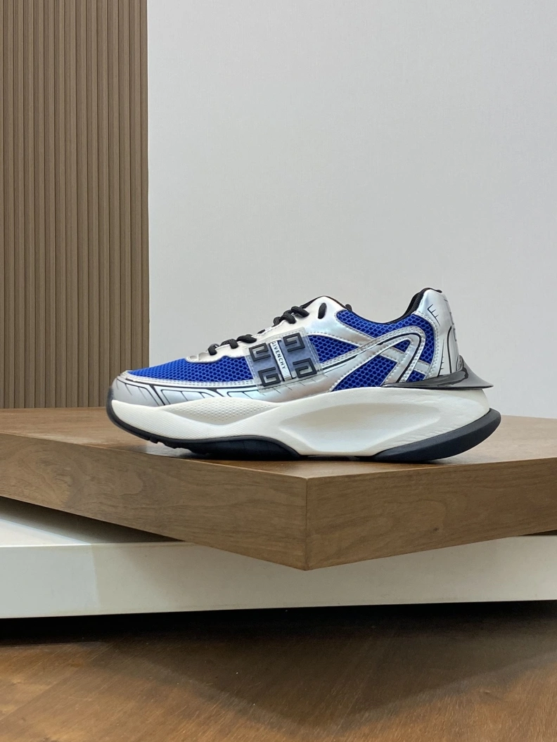 Gxvxnchy Sneakers TopPick 152234