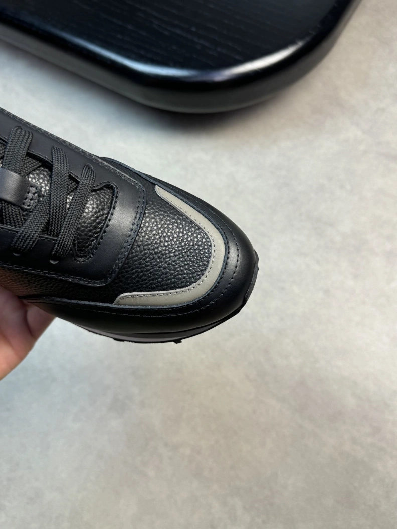 Flexible Gxvxnchy Sneakers 152230