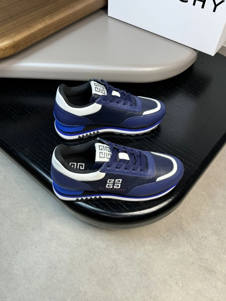Gxvxnchy Sneakers Flexible 152231