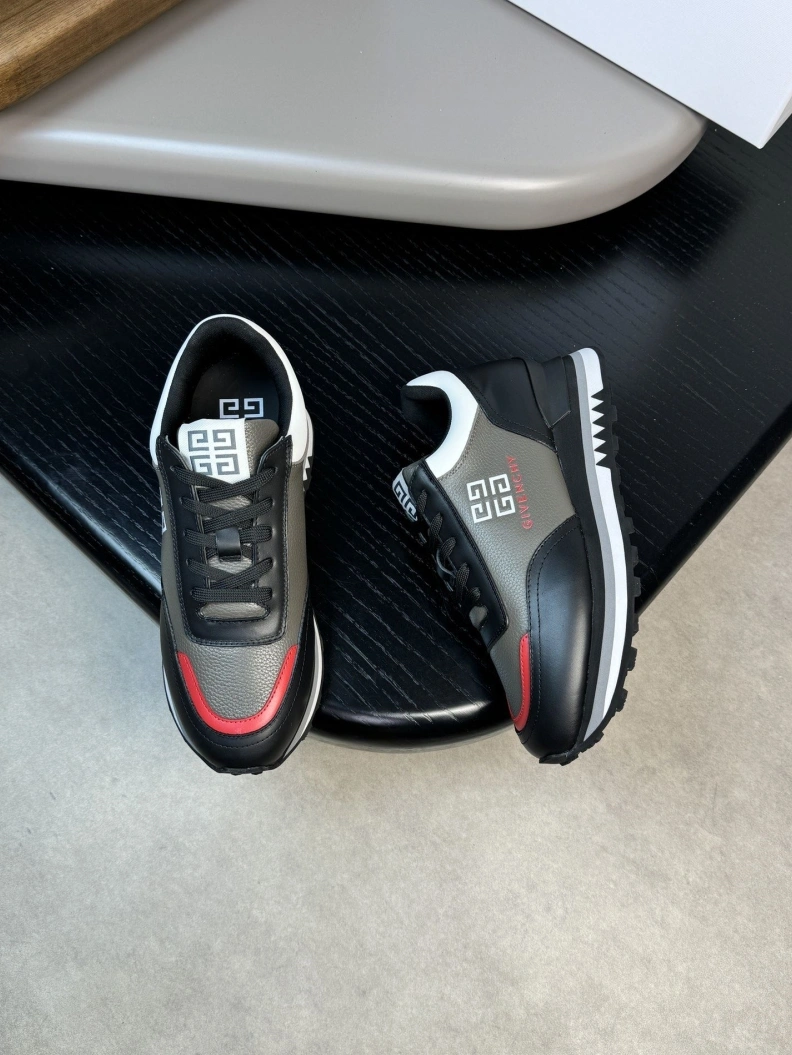 StreetReady Gxvxnchy Sneakers 152227