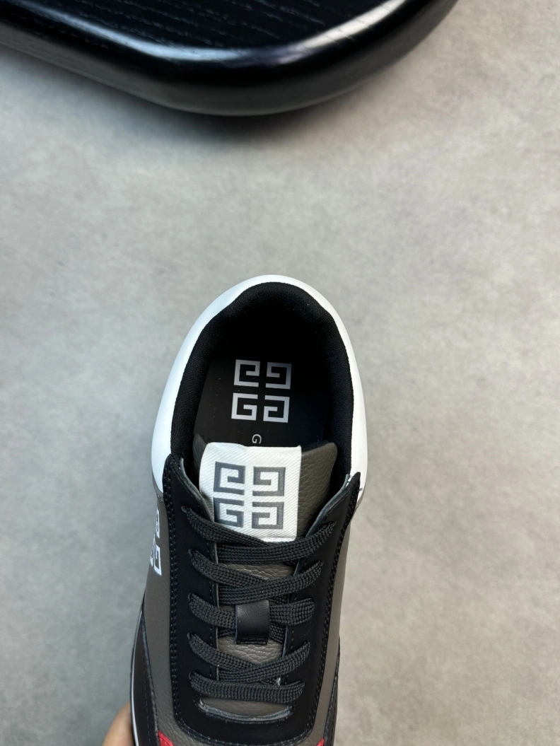 StreetReady Gxvxnchy Sneakers 152227