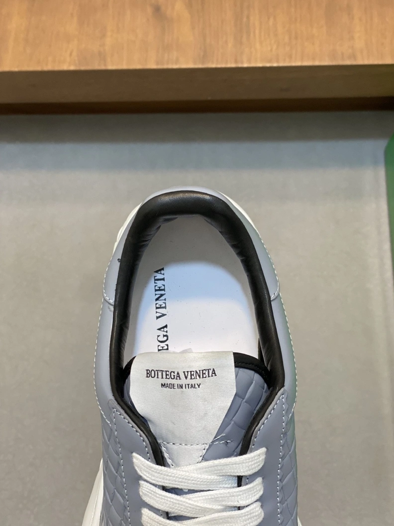 Classic Bxttxga Vxnxta Casual Shoes 112468