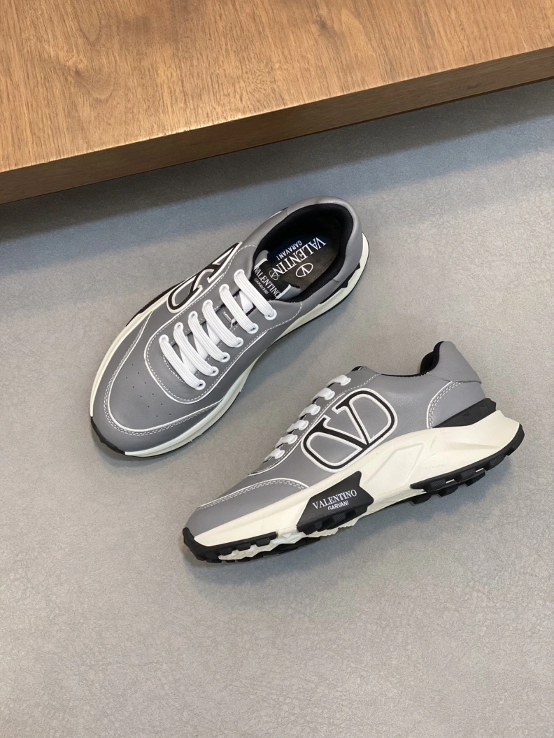 Lightweight Vxlxntino Sneakers 229077