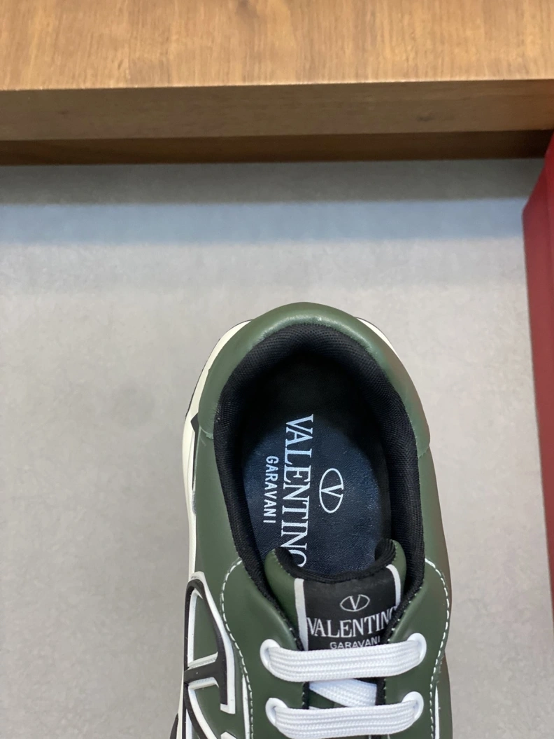 Comfortable Vxlxntino Sneakers 229061