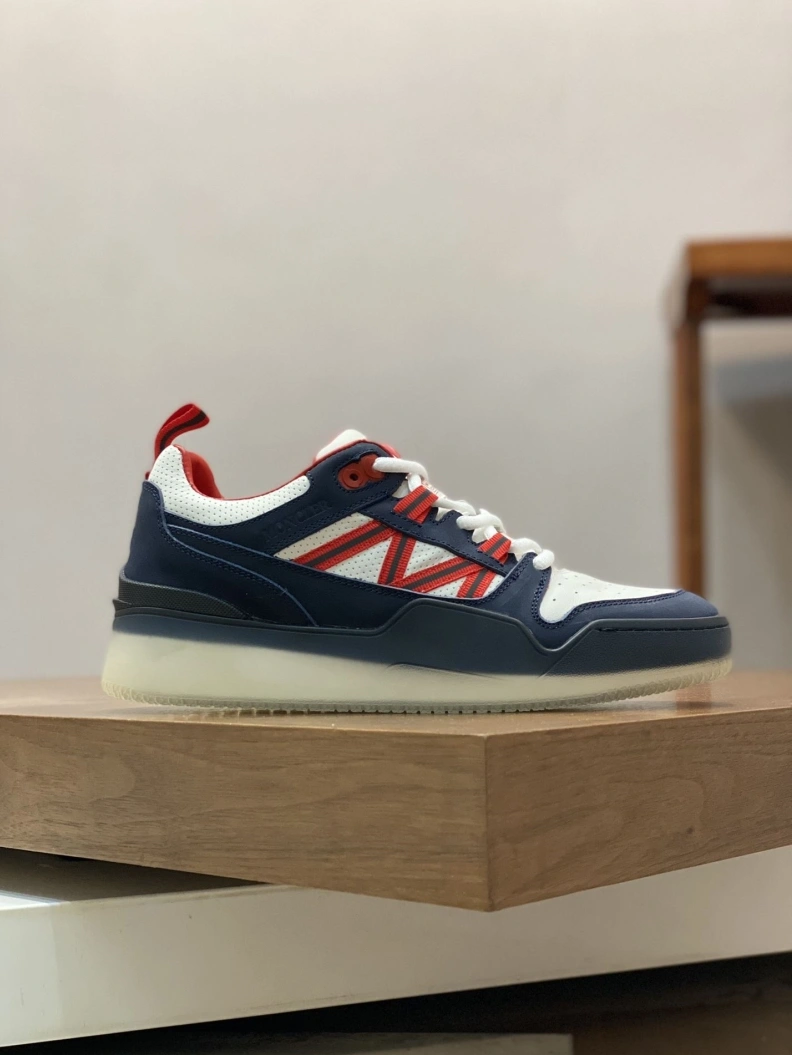 AllSeason Mxnclxr Sneakers 197284