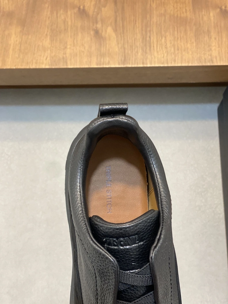 Versatile Othxr Sneakers 210487