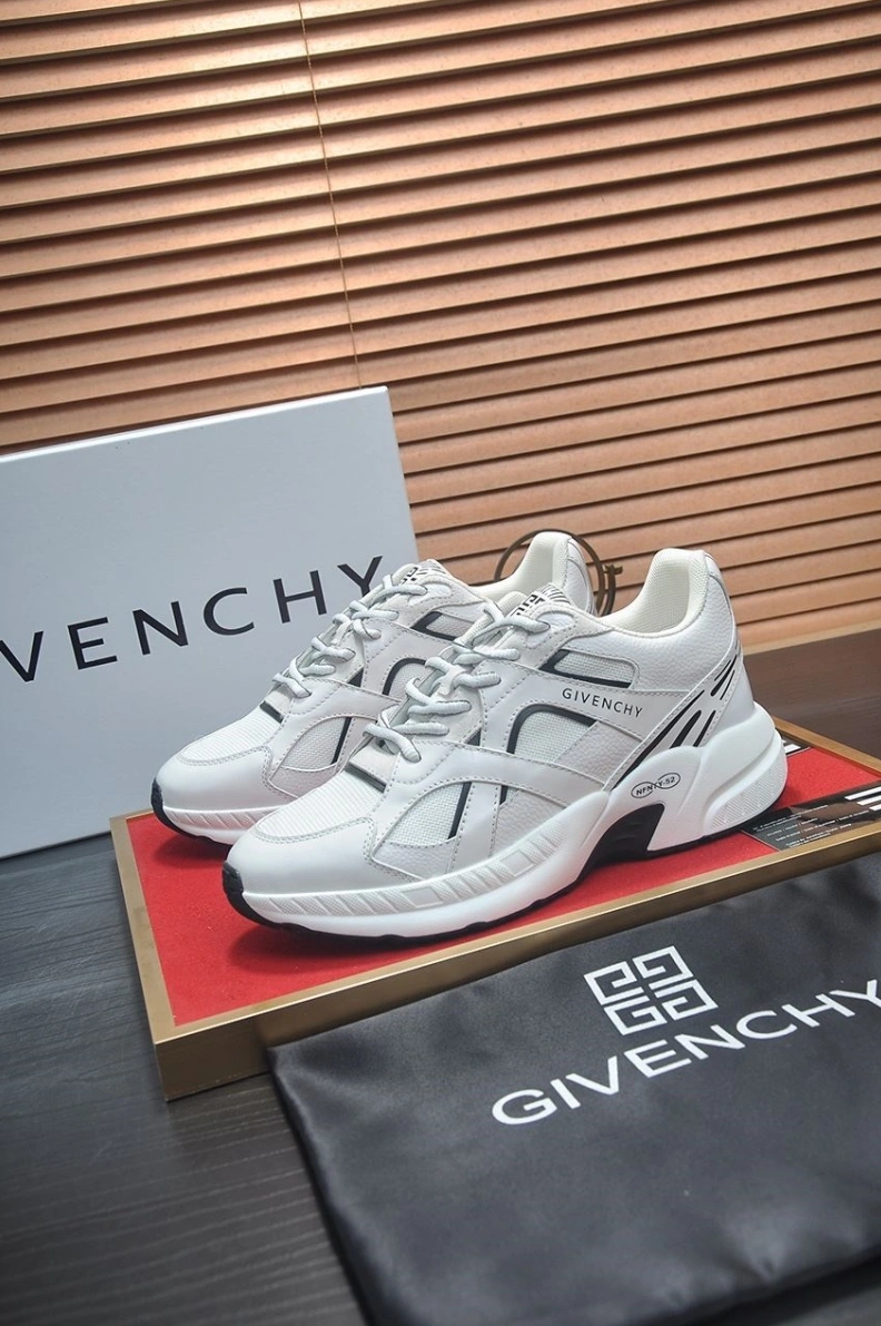 Elegant Gxvxnchy Sneakers 152226