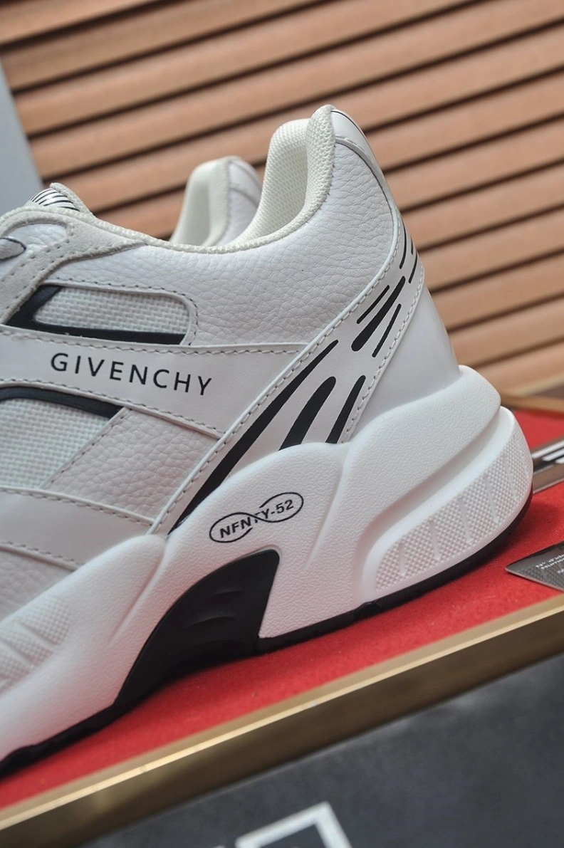 Elegant Gxvxnchy Sneakers 152226