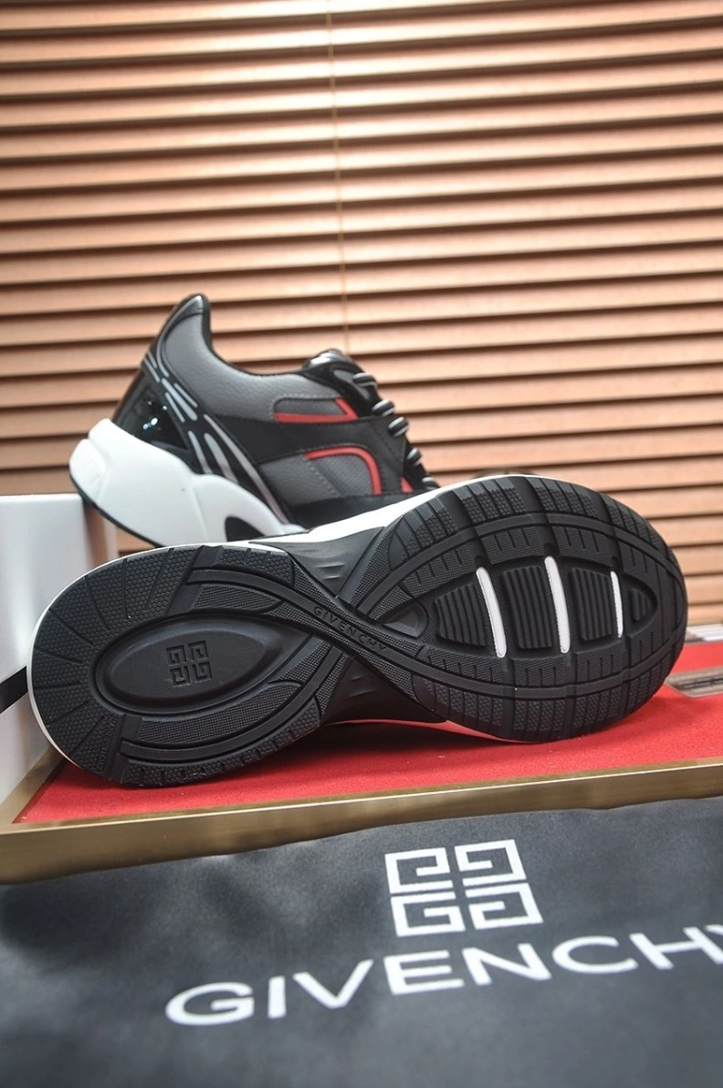 Gxvxnchy Sneakers Sleek 152223
