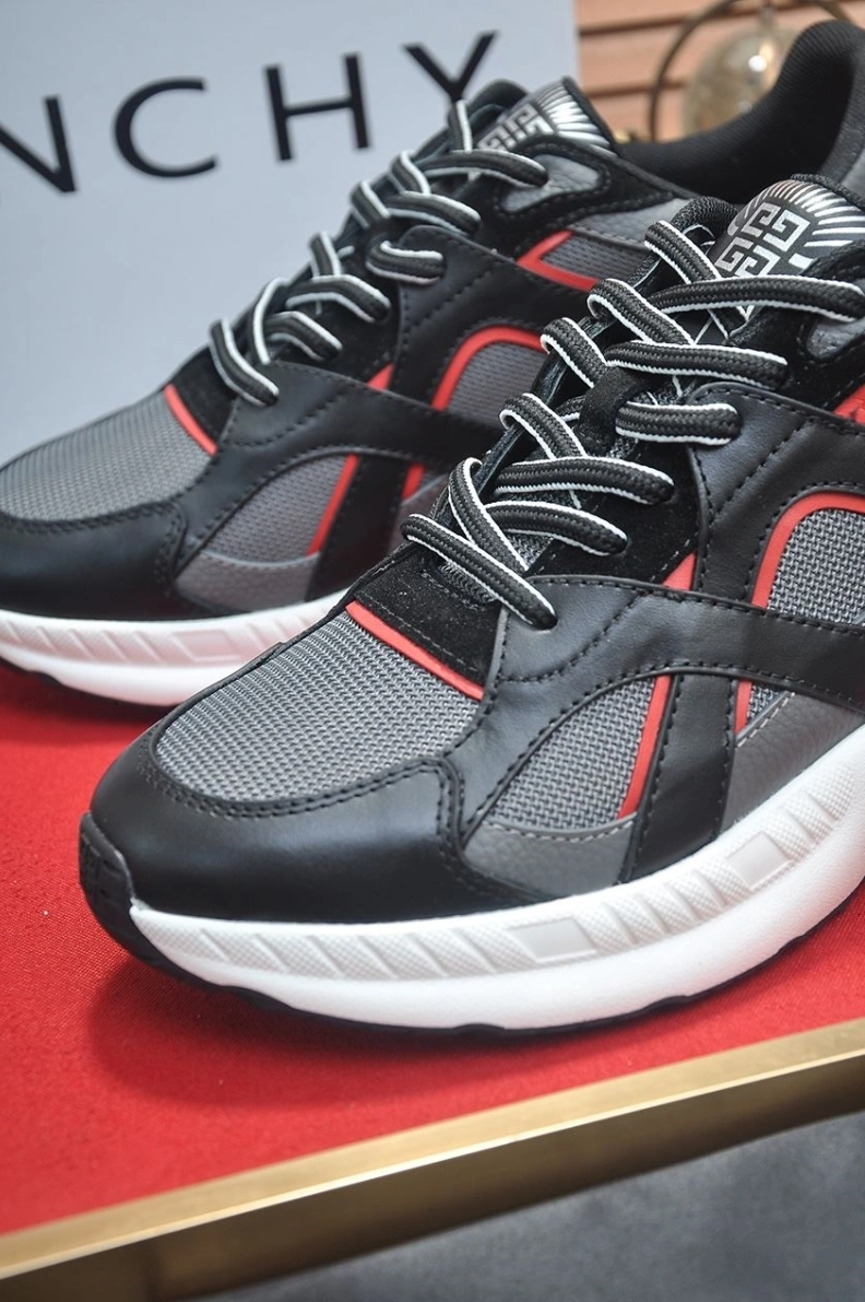 Gxvxnchy Sneakers Sleek 152223