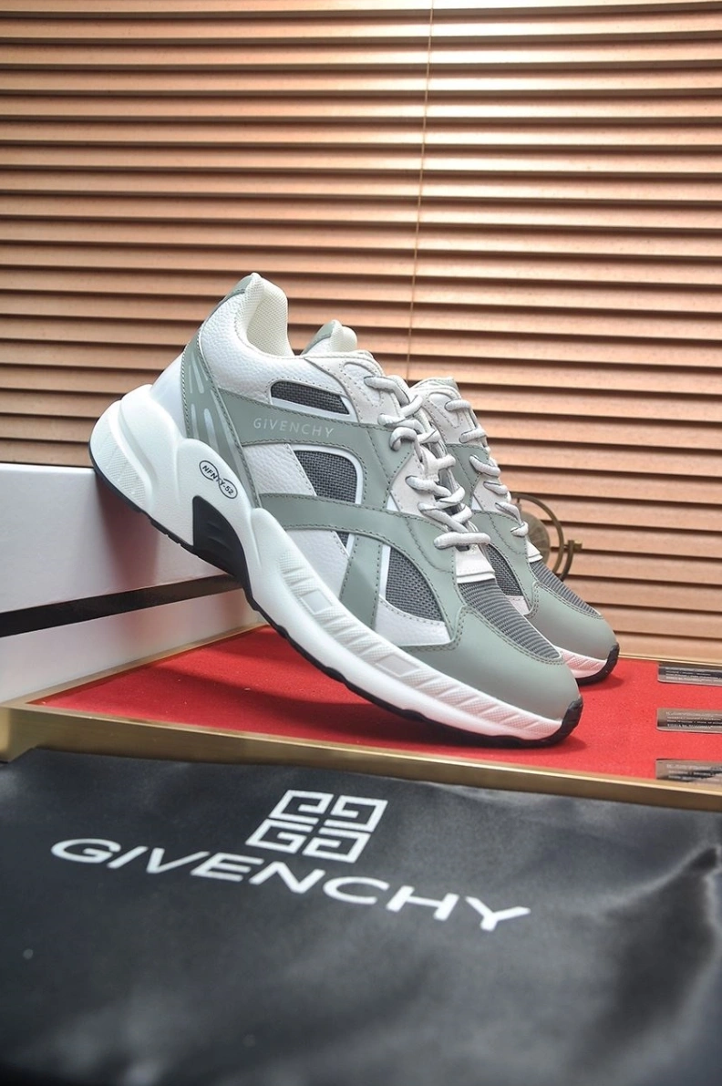 Gxvxnchy Sneakers UrbanStyle 152221