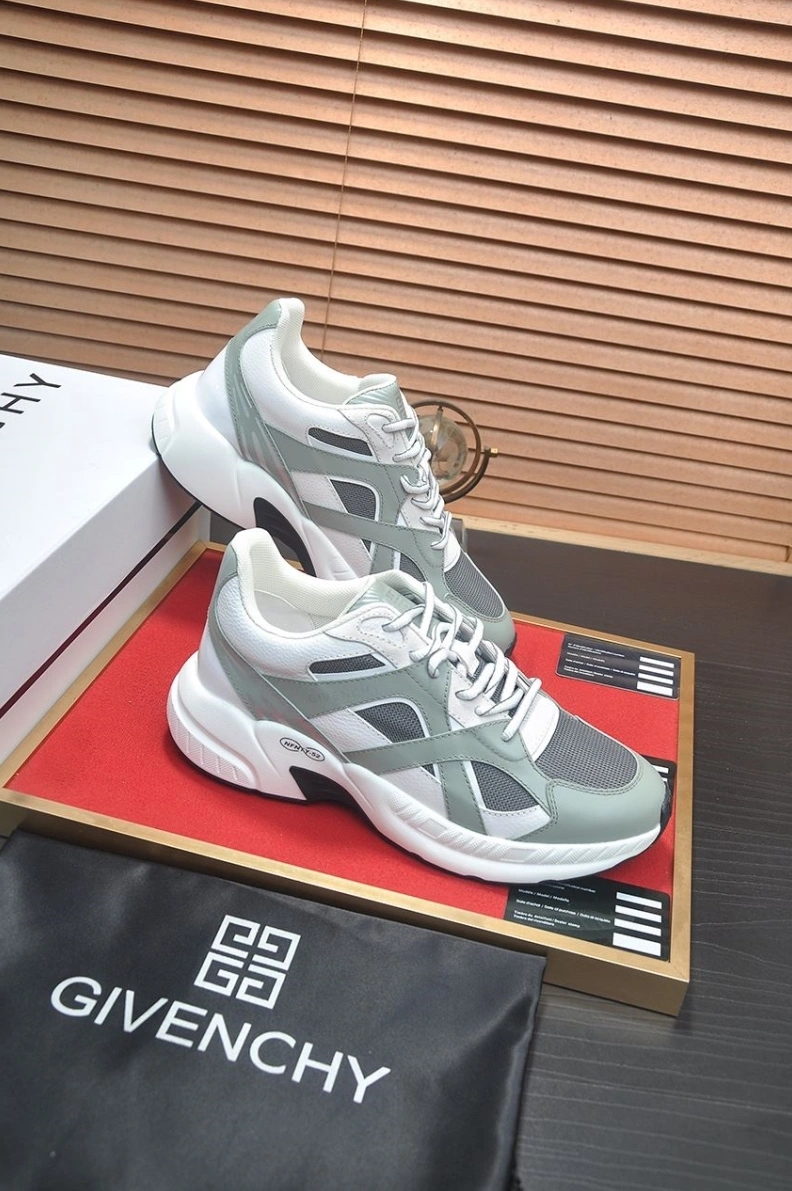 Gxvxnchy Sneakers UrbanStyle 152221