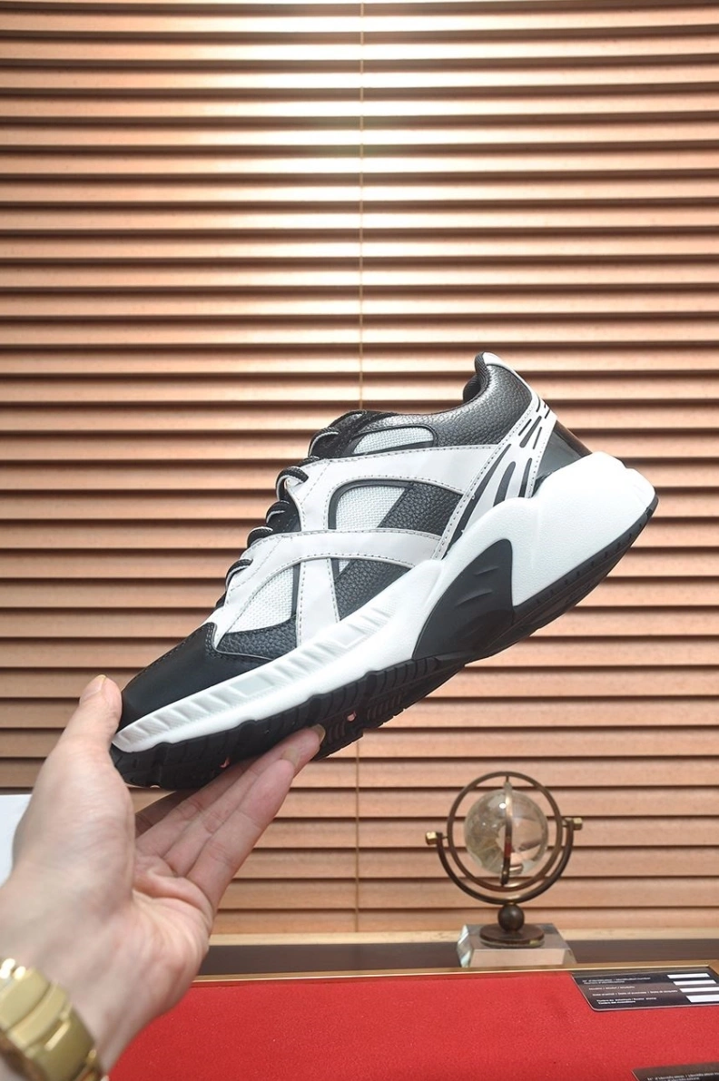 Modern Gxvxnchy Sneakers 152228