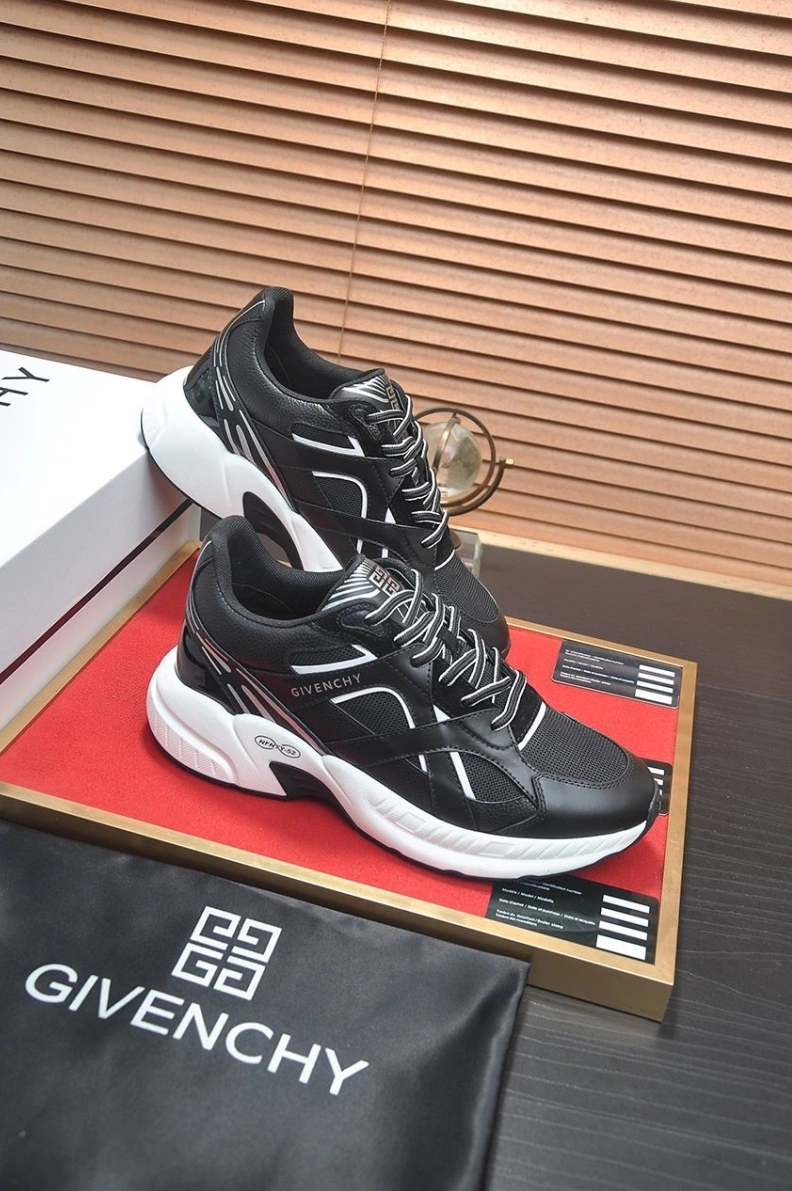 Unique Gxvxnchy Sneakers 152222