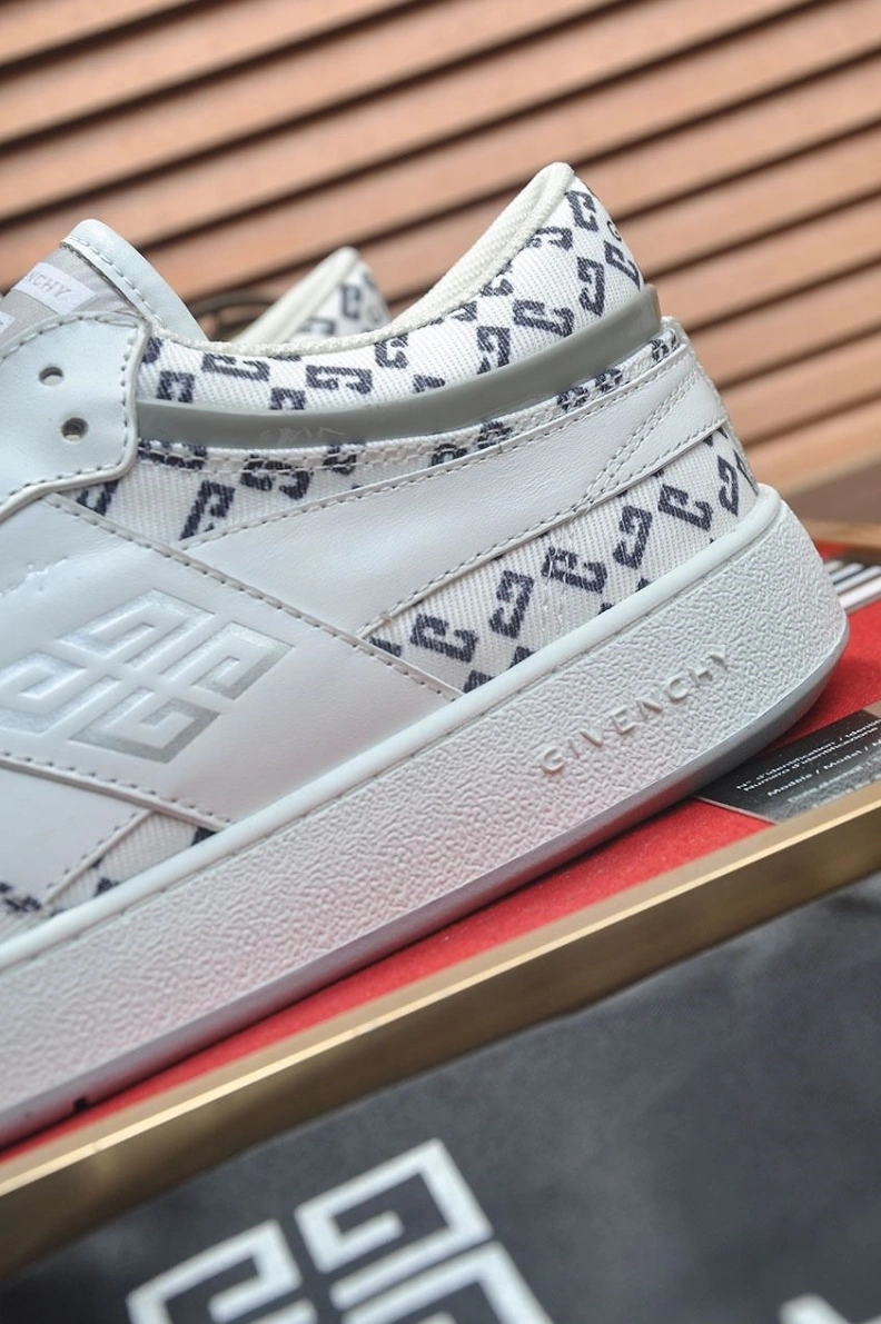 ModernLook Gxvxnchy Sneakers 152219