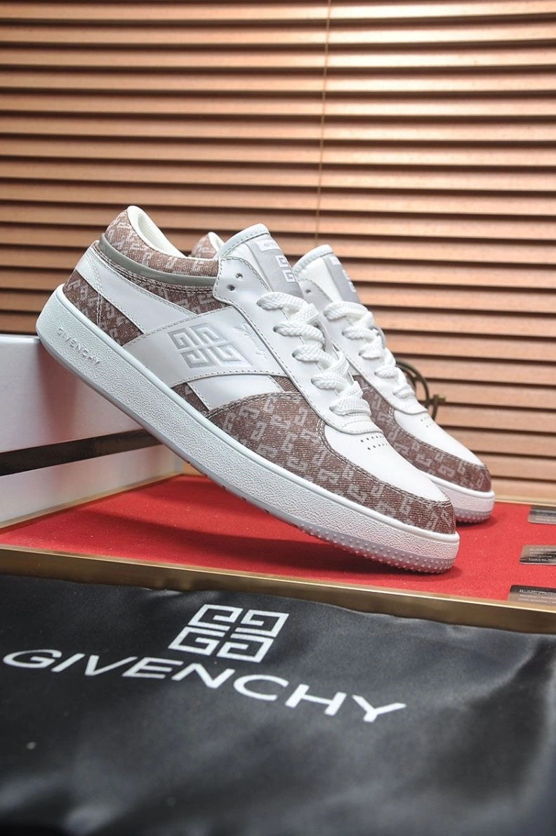 Bright Gxvxnchy Sneakers 152218