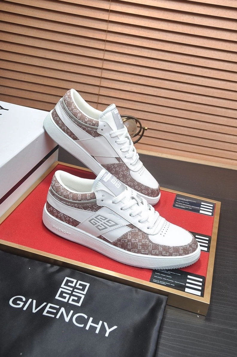 Bright Gxvxnchy Sneakers 152218