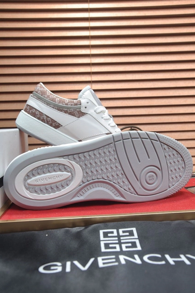Bright Gxvxnchy Sneakers 152218