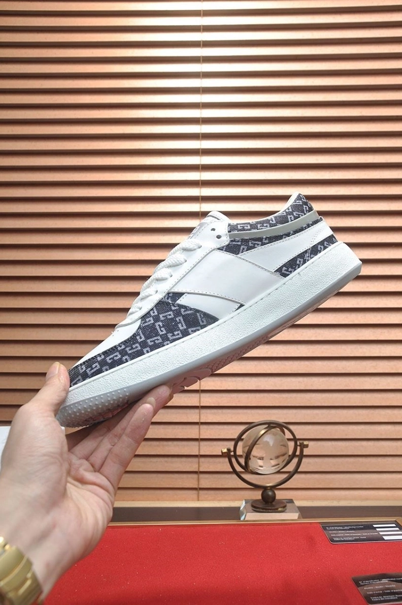 Reliable Gxvxnchy Sneakers 152216