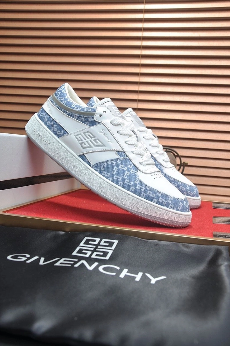 Gxvxnchy Sneakers SmartChoice 152215