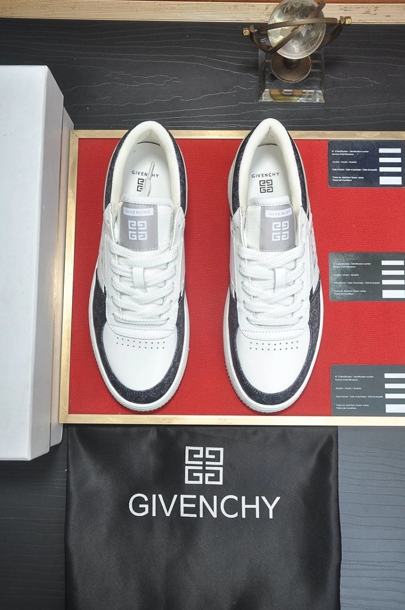 TopPick Gxvxnchy Sneakers 152214